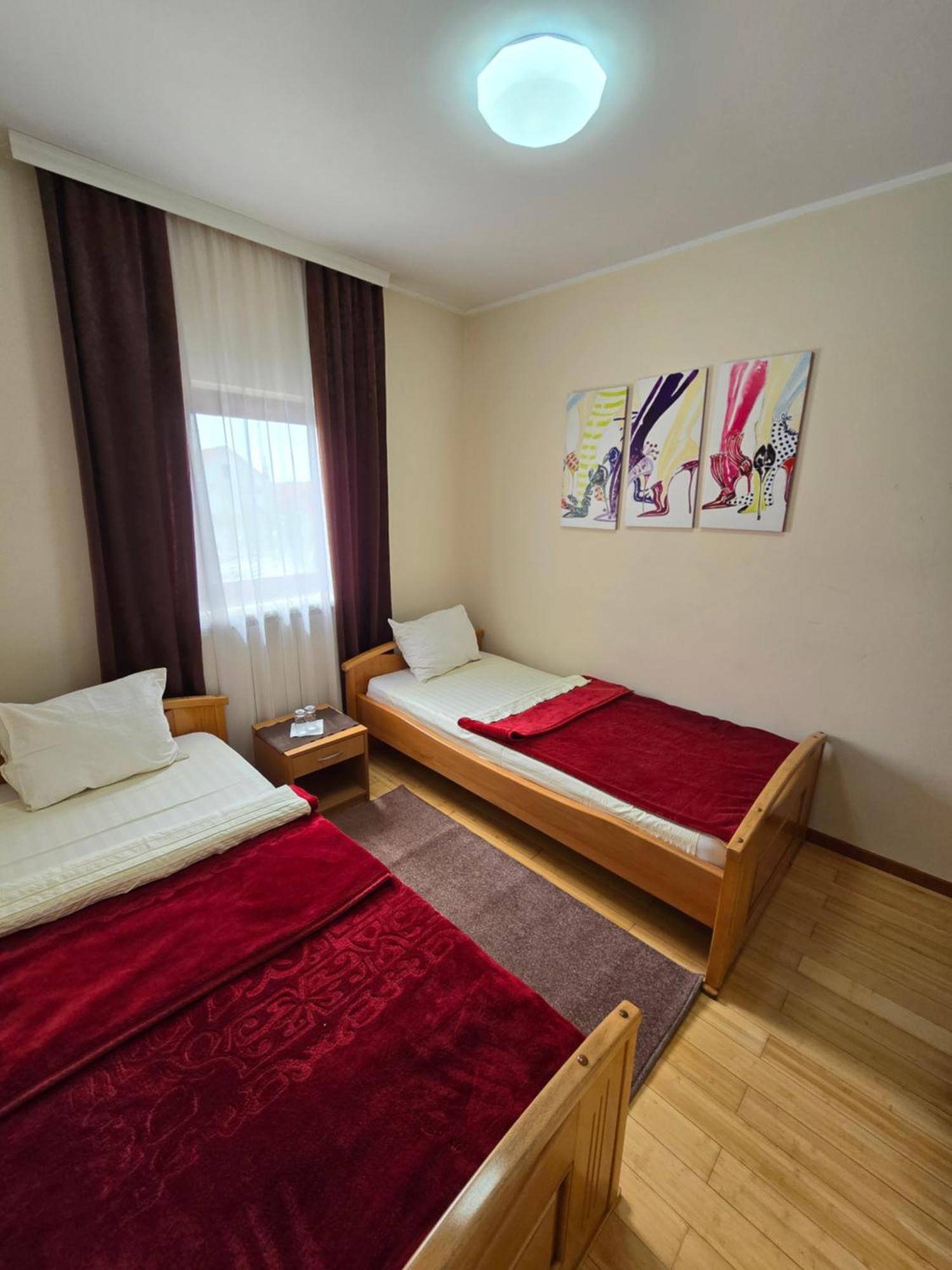 Guest House Mk Star Belgrade Bilik gambar